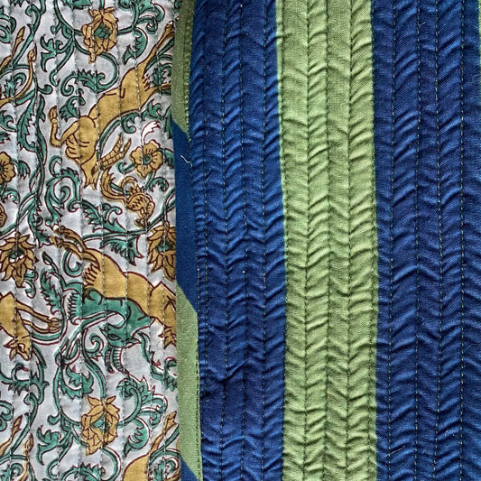 RAYA AZUL Y VERDE , Y GACELAS OCRE