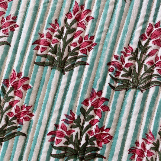 Flor guinda y raya verde menta